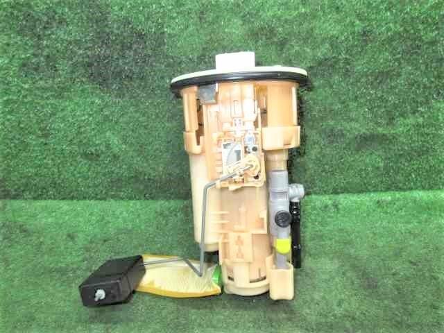 Fuel Pump TOYOTA Mark II 2002 TA-GX110 2322120030