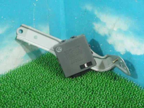 ACU30W Harrier Headlight rebbe RING Computer 89960-48080 11126JJ