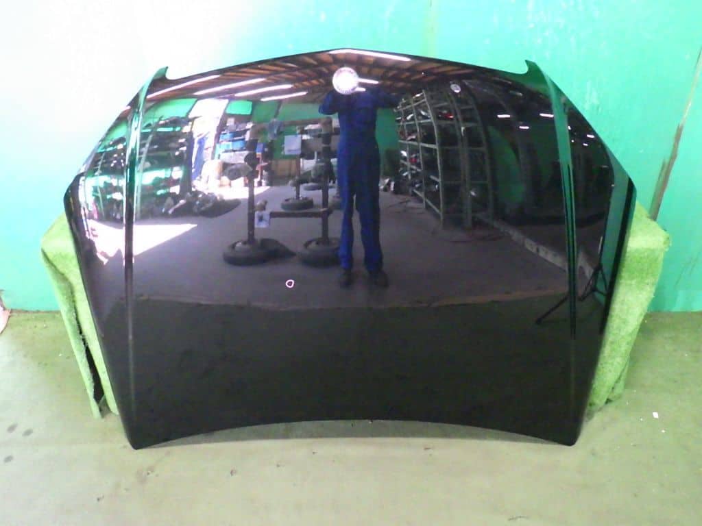 Benz C200 wagon [W204 Early Model] bonnet Engine food