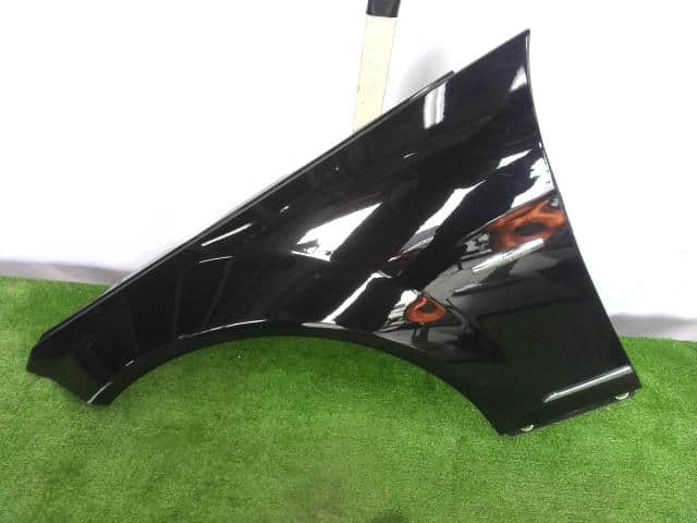 Left Fender Panel MERCEDES-BENZ Benz  C200