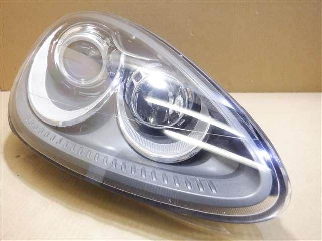 Right Headlight Porsche Porsche cayenne 2010 ABA-92AM5502 7P5941032P