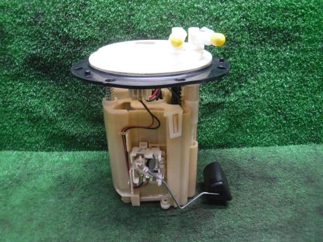 Fuel Pump SUBARU Impreza 2007 DBA-GH2 42021AG100
